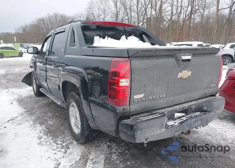 2011 Chevrolet Avalanche 1500 Lt1 from USA, damaged, VIN 3GNTKFE3XBG401297